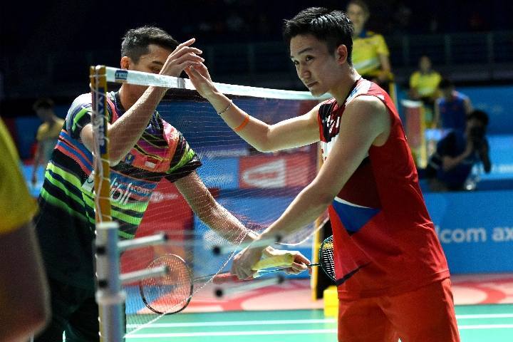 在巡回义诊 在巡回义诊