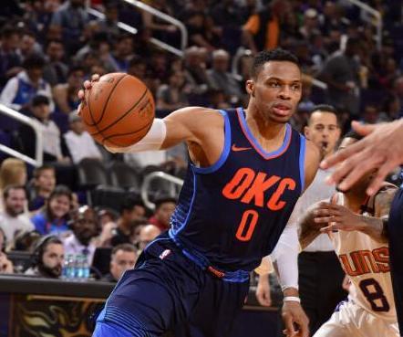 汉密尔顿凌晨召开紧急会议 法拉利内乱真相竟与维特尔时代惊人相似