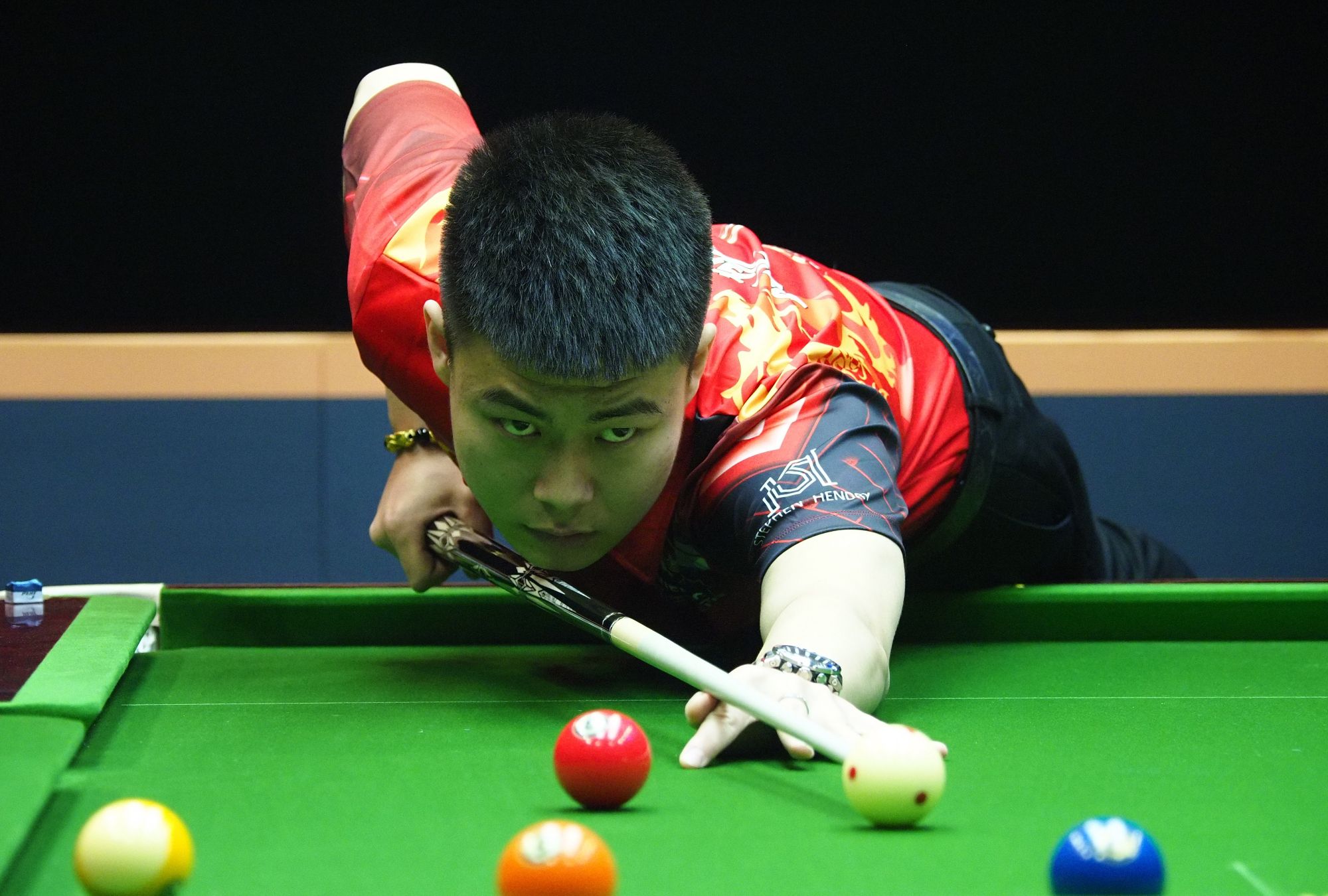 整个赛程中 整个赛程中