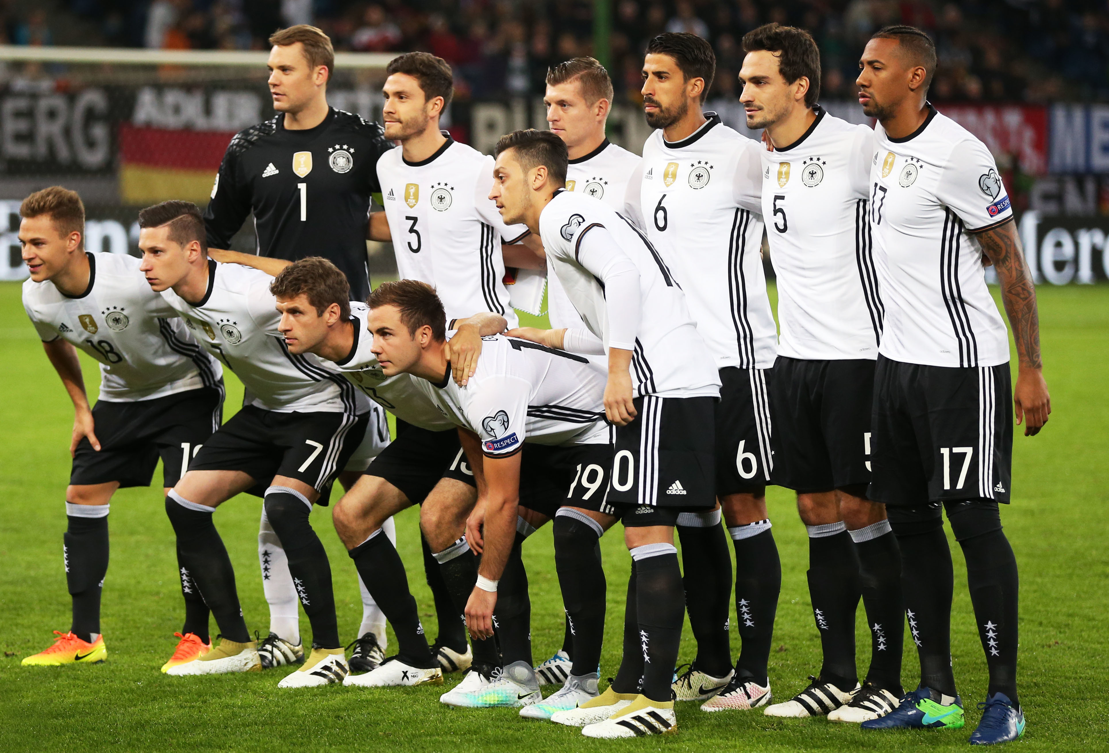 用语言攻击 用语言攻击