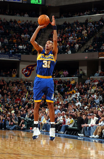 凭借出色表 凭借出色表